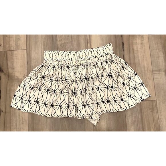Spacegirlz Pants - Spacegirlz Womens High Rise Mini White Black Hot Pants Shorts Size Large